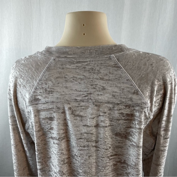 Lululemon Warm Down Crew *Crushed Velvet Chrome 10 - Picture 8 of 13